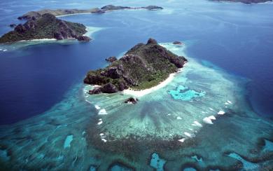 monu and monuriki islands, Fiji